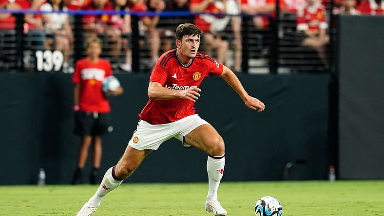 Jul 30, 2023; Las Vegas, Nevada, USA; Manchester United defender Harry Maguire (5) moves the ball during the first half against Borussia Dortmund at Allegiant Stadium. Mandatory Credit: Lucas Peltier-USA TODAY Sports