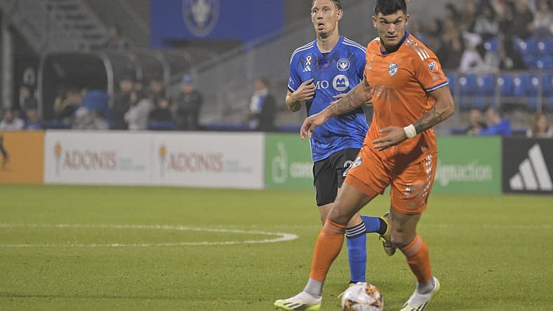 Sep 20, 2023; Montreal, Quebec, CAN; FC Cincinnati forward Brandon Vazquez (19) plays the ball in the second half against the CF Montreal  at Stade Saputo. Mandatory Credit: Eric Bolte-USA TODAY Sports