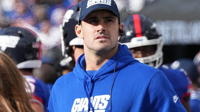 East Rutherford, NJ October 22, 2023 -- Daniel Jones of the Giants on the sidelines in the second half. The NY Giants host the Washington Commanders at MetLife Stadium in East Rutherford, NJ on October 22, 2023.