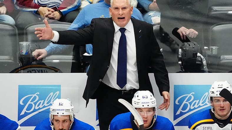 Nov 1, 2023; Denver, Colorado, USA; St. Louis Blues head coach Craig Berube calls out the third period against the St. Louis Blues at Ball Arena. Mandatory Credit: Ron Chenoy-USA TODAY Sports