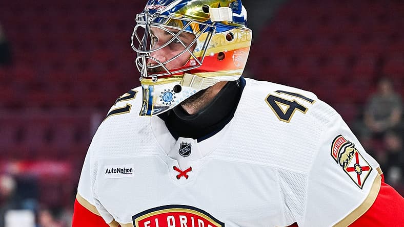 Nov 30, 2023; Montreal, Quebec, CAN; Florida Panthers goalie Anthony Stolarz (41) looks on during warm-up before the game against the Montreal Canadiens at Bell Centre. Mandatory Credit: David Kirouac-USA TODAY Sports