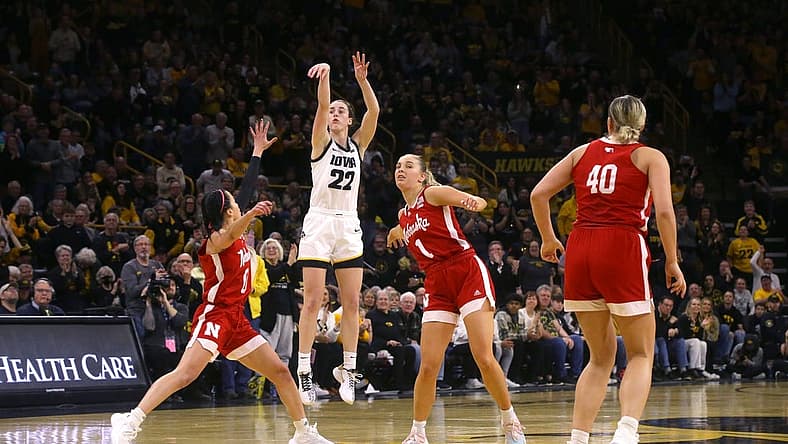 Iowa s Caitlin Clark (22) shoots against Nebraska Saturday, Jan. 27, 2024 at Carver-Hawkeye Arena in Iowa City, Iowa.