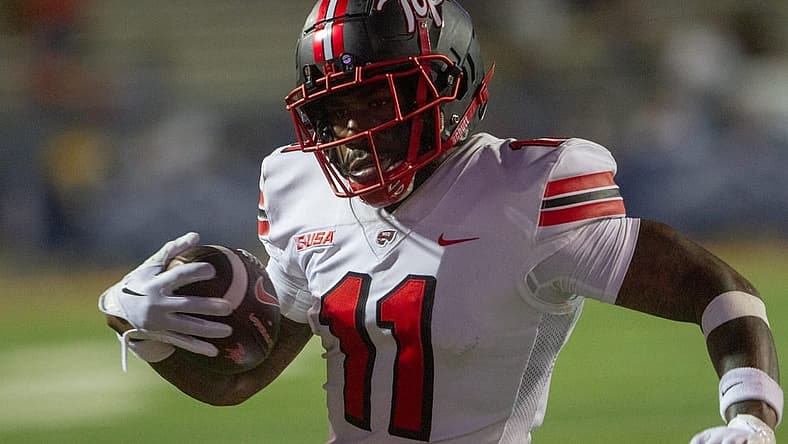 WKU's Malachi Corley runs in for a touchdown against UTEP on Nov. 4, 2023 at the Sun Bowl.