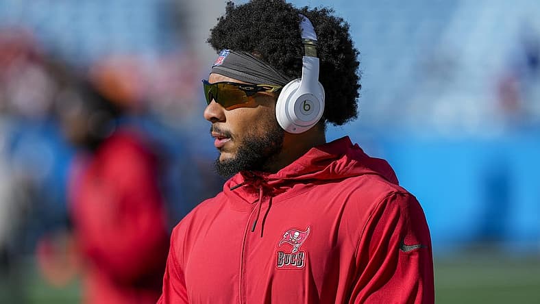 Jan 7, 2024; Charlotte, North Carolina, USA; Tampa Bay Buccaneers safety Antoine Winfield Jr. (31) during pregame warm ups against the Carolina Panthers at Bank of America Stadium. Mandatory Credit: Jim Dedmon-USA TODAY Sports