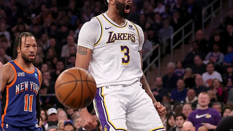 Anthony Davis against the New York Knicks