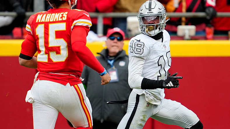 Raiders Chiefs Black Friday
