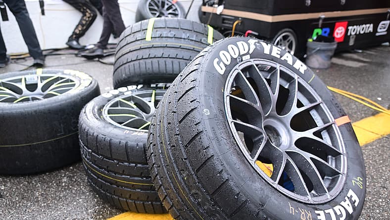 NASCAR: USA TODAY 301