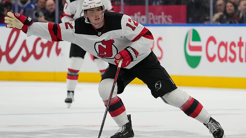 NHL: New Jersey Devils at Toronto Maple Leafs
