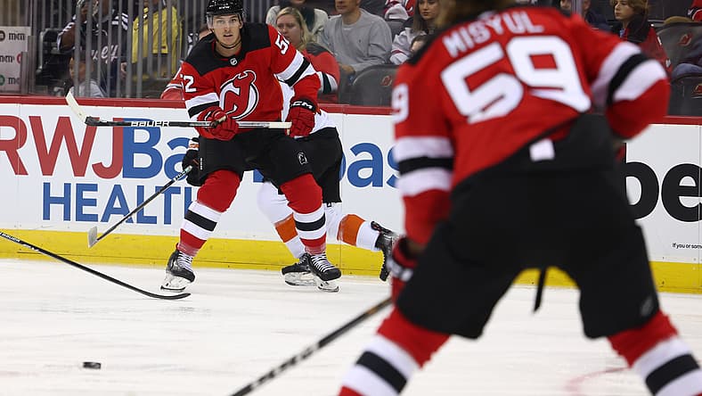 NHL: Preseason-Philadelphia Flyers at New Jersey Devils