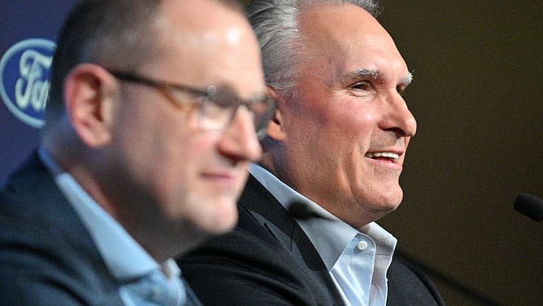 NHL: Toronto Maple Leafs - Press Conference