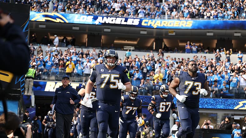 Los Angeles Chargers, Mekhi Becton