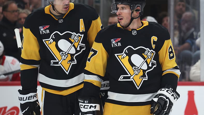 NHL: Detroit Red Wings at Pittsburgh Penguins