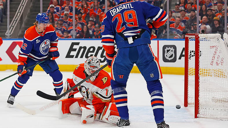 NHL: Stanley Cup Playoffs-Anaheim Ducks at Edmonton Oilers