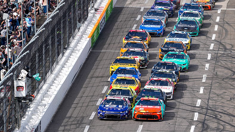 NASCAR: NASCAR Cup Series Race at Martinsville