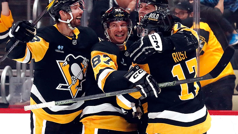 NHL: Buffalo Sabres at Pittsburgh Penguins