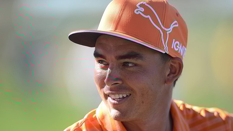 Rickie Fowler got off to a blazing start at the 2017 U.S. Open