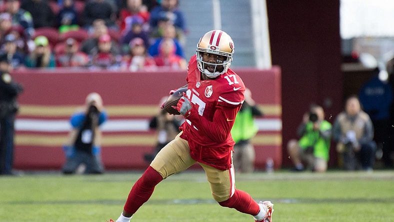 Caption: January 1, 2017; Santa Clara, CA, USA; San Francisco 49ers wide receiver Jeremy Kerley (17) during the first quarter against the Seattle Seahawks at Levi's Stadium. The Seahawks defeated the 49ers 25-23. Mandatory Credit: Kyle Terada-USA TODAY Sports