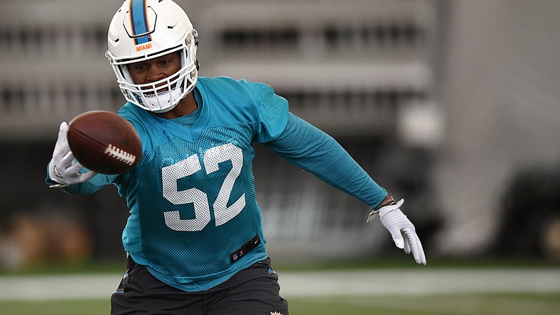 Miami Dolphins LB Raekwon McMillan could be lost for the season.