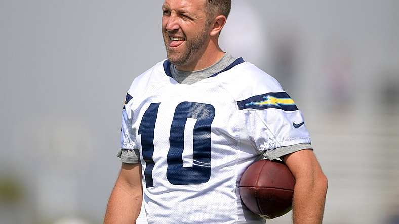 Los Angeles Chargers quarterback Kellen Clemens