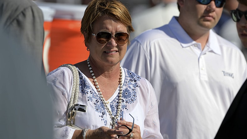 Titans owner Amy Adams Strunk