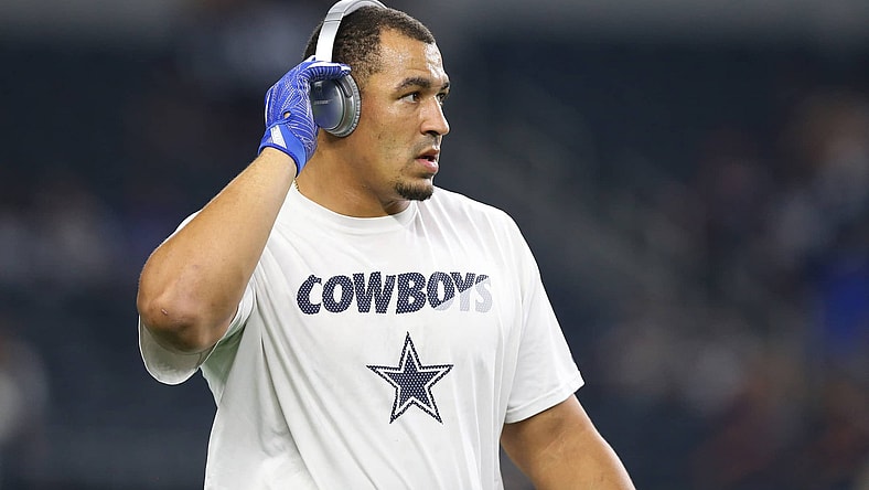 The Cowboys fear starting defensive end Tyrone Crawford has suffered a broken leg