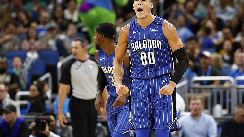 Aaron Gordon has his Magic playing great ball.