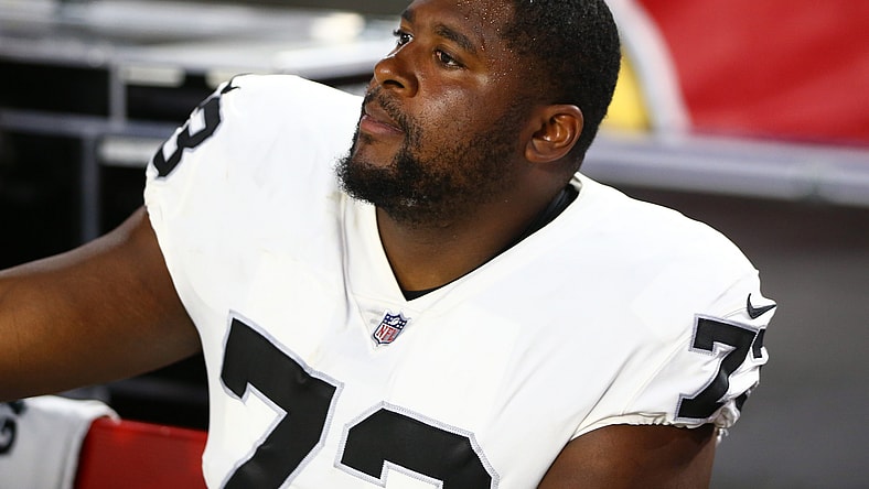 Raiders offensive tackle Marshall Newhouse