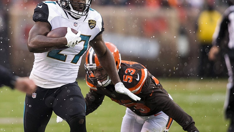 Jaguars running back Leonard Fournette