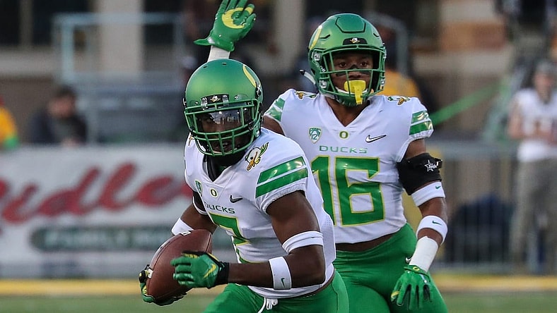 Oregon defensive back Tyree Robinson