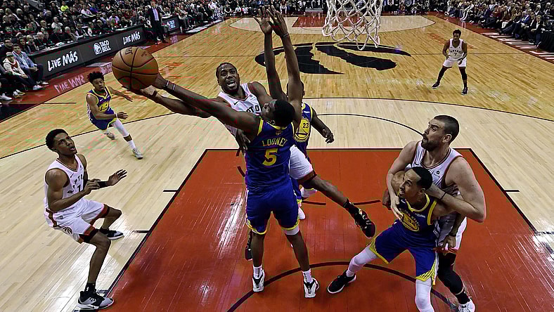 Kevon Looney Kawhi Leonard