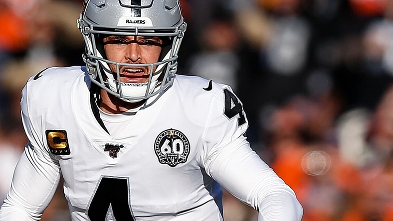 Raiders QB Derek Carr