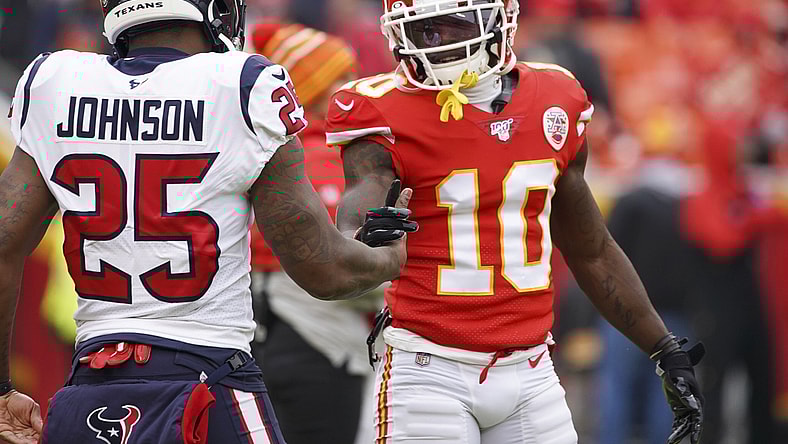 Tyreek Hill muffed punt