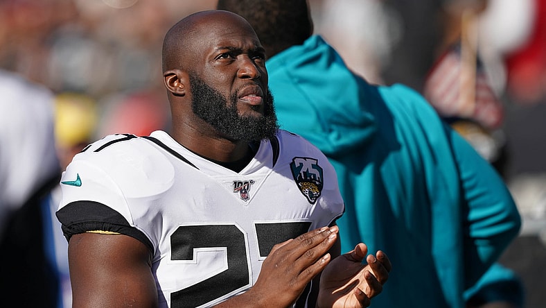 Jaguars RB Leonard Fournette against the Raiders