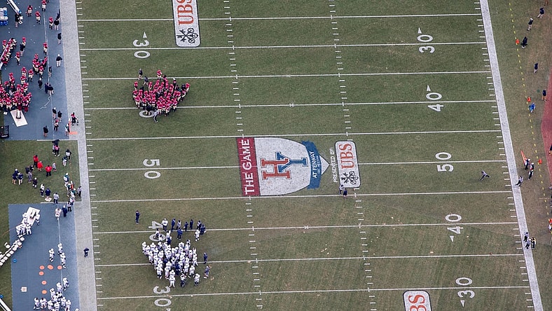 The Game between Harvard and Yale