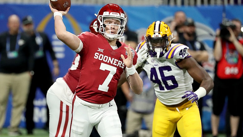 Oklahoma Sooners quarterback Spencer Rattler