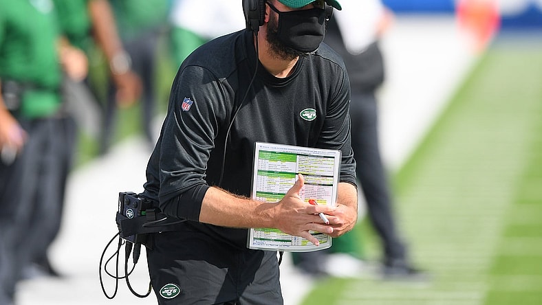 Jets-Adam-Gase-During-NFL-game-against-Bills