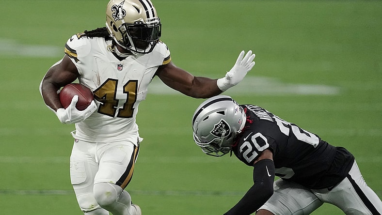 Saints RB Alvin Kamara is not happy about the 17-game NFL schedule
