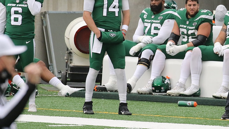 New York Jets QB Sam Darnold had one of the worst performances in NFL Week 7