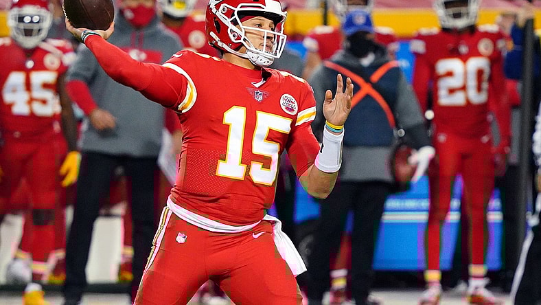 NFL Week 17 points spread: Chargers-Chiefs