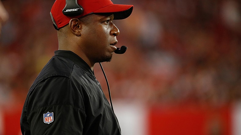 Dec 18, 2017; Tampa, FL, USA; Atlanta Falcons assistant head coach Raheem Morris during the second half against the Tampa Bay Buccaneers at Raymond James Stadium. Mandatory Credit: Kim Klement-USA TODAY Sports