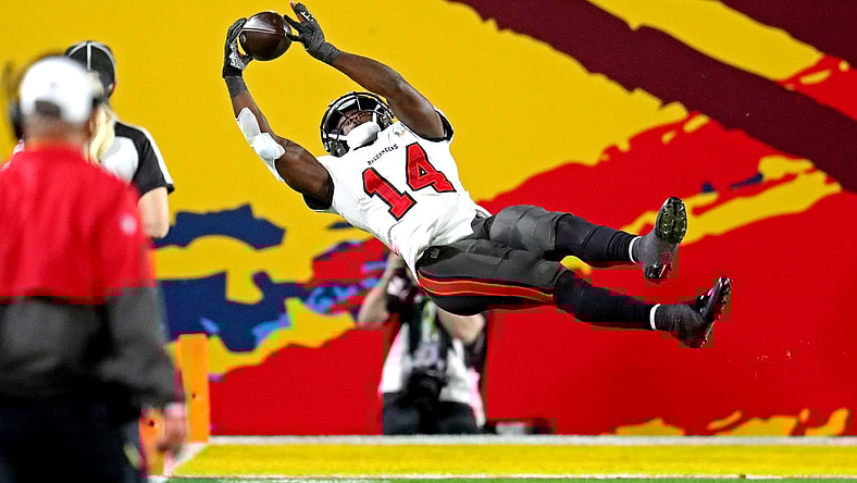 How the Tampa Bay Buccaneers can pull off a Chris Godwin contract extension