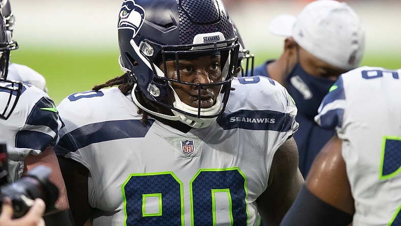 Oct 25, 2020; Glendale, Arizona, USA; Seattle Seahawks defensive tackle Jarran Reed (90) prior to the game against the Arizona Cardinals at State Farm Stadium. Mandatory Credit: Billy Hardiman-USA TODAY Sports