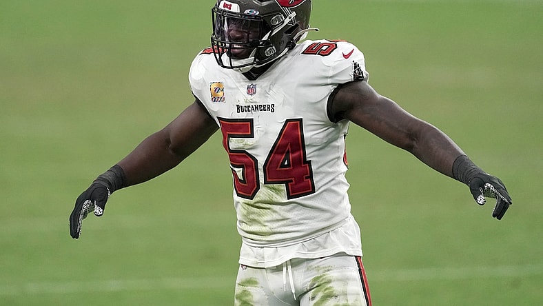 Oct 25, 2020; Paradise, Nevada, USA; Tampa Bay Buccaneers inside linebacker Lavonte David (54) celebrates in the fourth quarter against the Las Vegas Raiders at Allegiant Stadium. The Buccaneers defeated the Raiders 45-20. Mandatory Credit: Kirby Lee-USA TODAY Sports