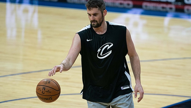 Dallas Mavericks: Kevin Love