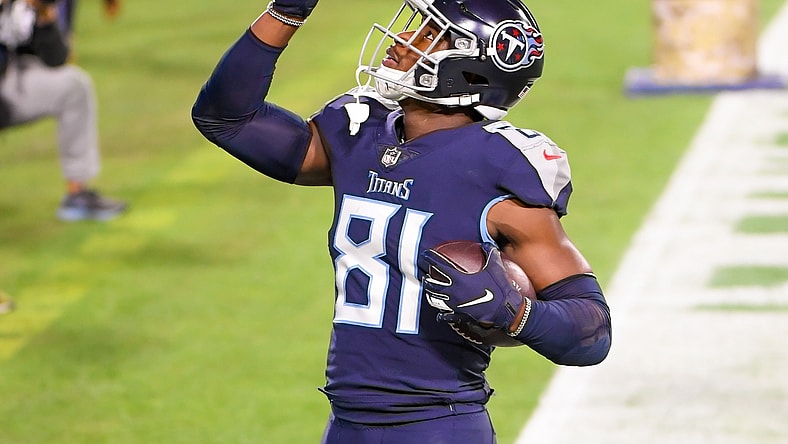 Patriots rumors: Jonnu Smith