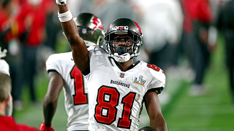 Feb 7, 2021; Tampa, FL, USA;  Tampa Bay Buccaneers wide receiver Antonio Brown (81) reacts after a play during the second quarter against the Kansas City Chiefs in Super Bowl LV at Raymond James Stadium.  Mandatory Credit: Mark J. Rebilas-USA TODAY Sports