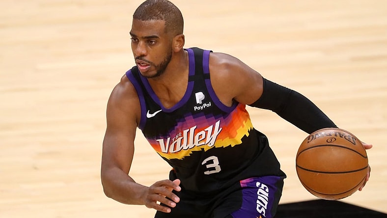 Phoenix Suns guard Chris Paul
