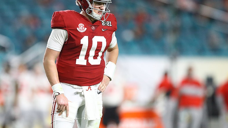 New England Patriots draft Mac Jones