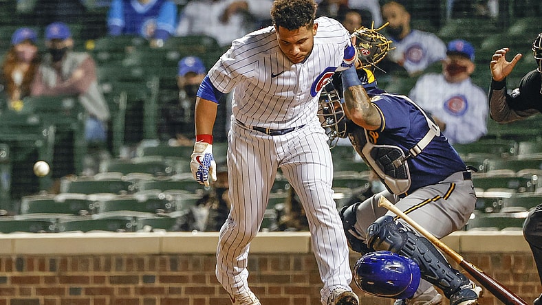 Milwaukee Brewers, Chicago Cubs benches clear