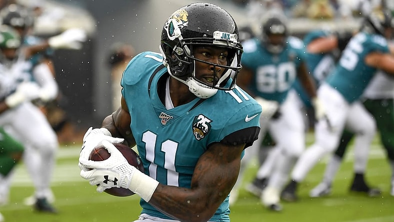 Oct 27, 2019; Jacksonville, FL, USA; Jacksonville Jaguars wide receiver Marqise Lee (11) makes a reception during the first quarter against the New York Jets at TIAA Bank Field. Mandatory Credit: Douglas DeFelice-USA TODAY Sports